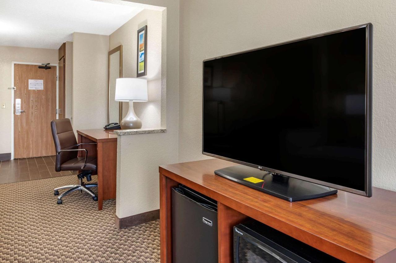Comfort Inn Near Kokomo Speedway Zewnętrze zdjęcie